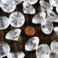 Vase Market 12 Lbs Acrylic Clear Diamond Vase Fillers 1" Wedding Gems Table Scatter (Approx. 720 Pcs) -vasemark Shop acrylic diamond violet vfac005 2