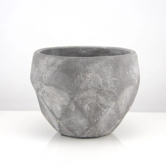 Vase Market Concrete Industrial Look Planter With Liner. H-6.5" D-7.75" 1 Vase Market Concrete Industrial Look Planter With Liner. H-6.5" D-7.75"
